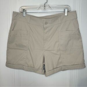 Eddie Bauer Women's Beige Cargo Shorts